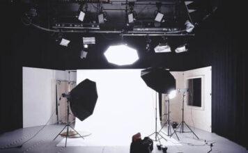 วิธีจัดแสงถ่ายภาพสินค้าด้วยงบจำกัด เพิ่มคุณภาพงานด้วยเทคนิคง่าย ๆ วิธีจัดแสงถ่ายภาพสินค้าด้วยงบจำกัด