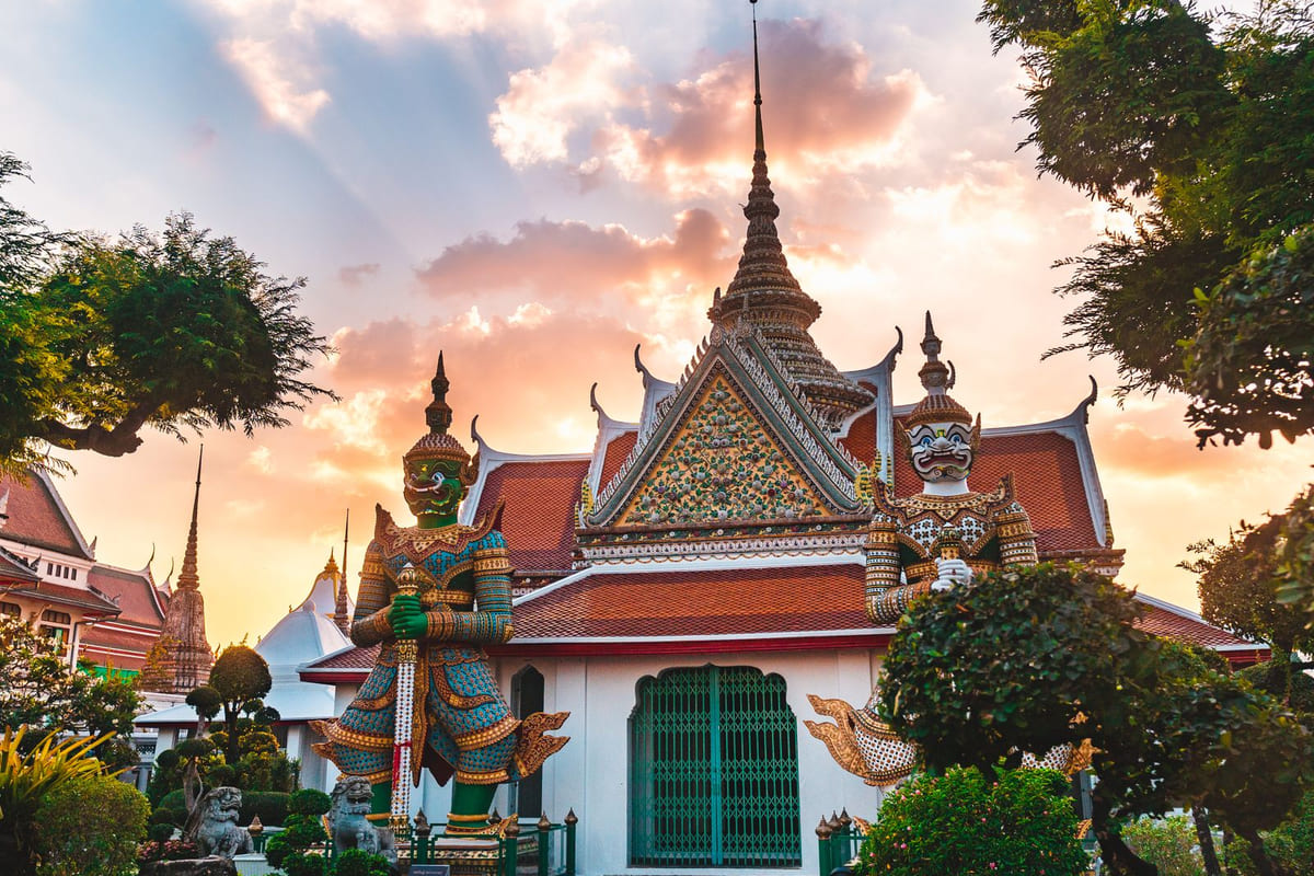ไหว้พระพิษณุโลกวันเดียว: ภารกิจจบ หรือต้องยอมค้างคืนกันแน่?